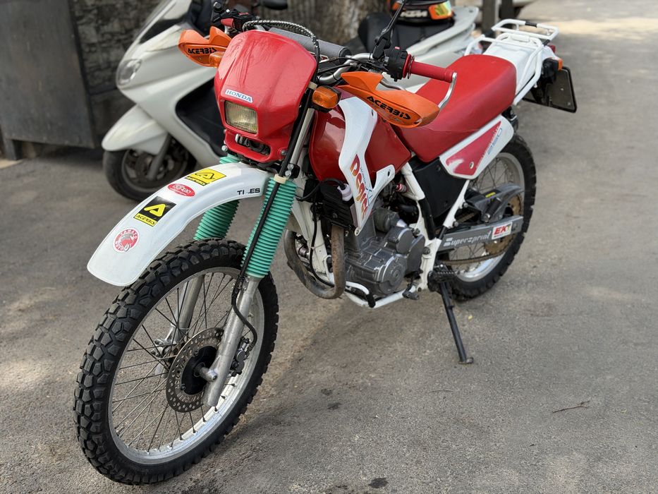 Продам эндуро HONDA 250