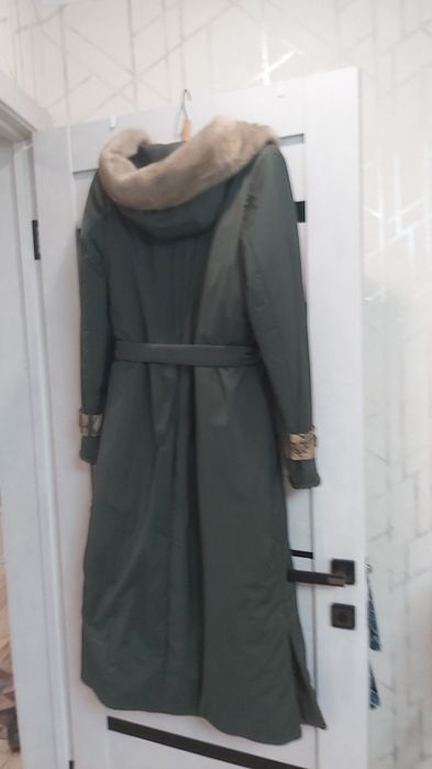 Продам  зимний плащ пальто LORETA