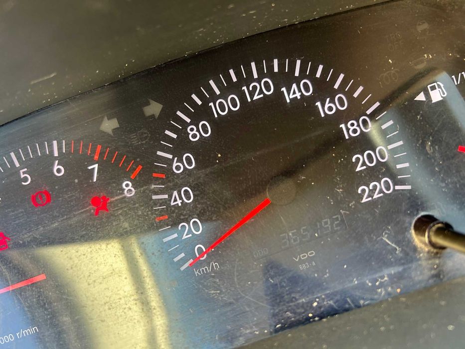 Toyota Corolla  1.6 Benzina  16 valve VVT-i an 2005