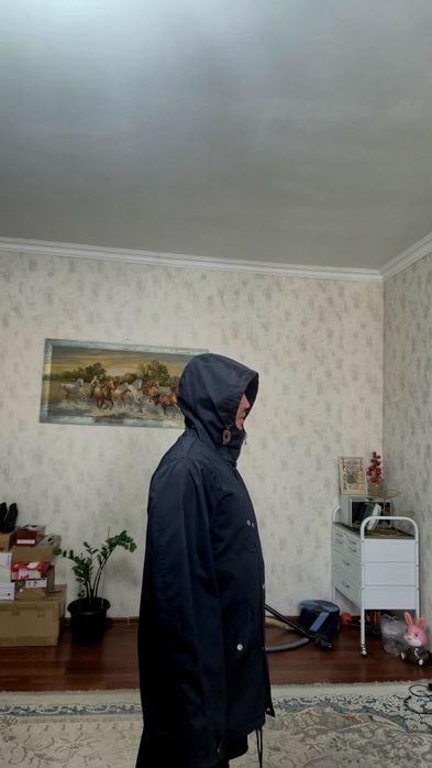 Продам мужскую куртку-плащ
