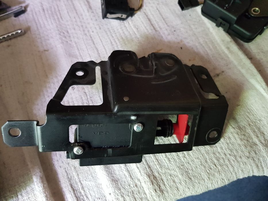 Broasca iala clanta haion portbaga bmw e46 seria 3 touring combi break