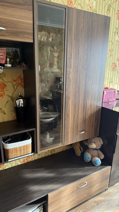 Стенка-горка для гостиной