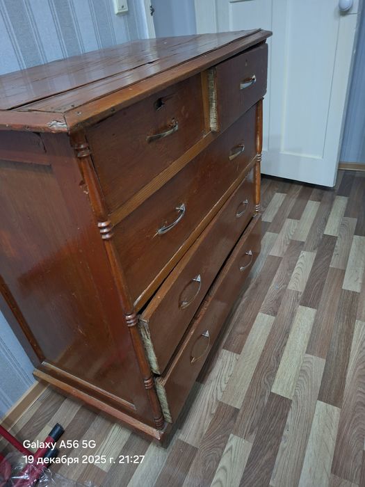 Камод сатылады. Жағдай жақсы