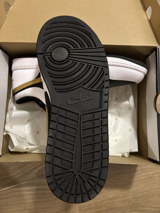 Обувки Jordan 1 Low