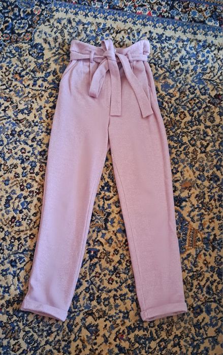 Двойка нежно - розового цвета