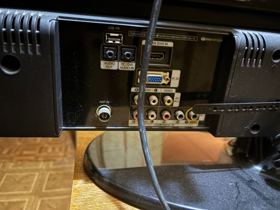 телевизор Samsung 32