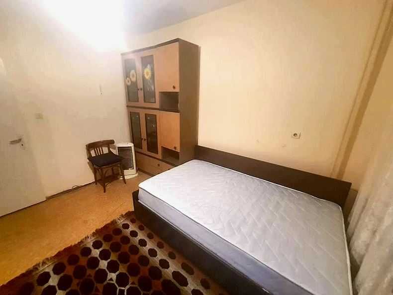 Дава се под наем Двустаен апартамент в Бургас, Славейков - 66 кв.м за 178.5 € - Снимка #3