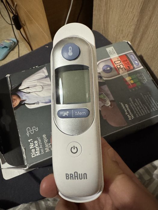 Инфрачервен  електронен  термометър  ЗА УХО BRAUN THERMOSCAN 7