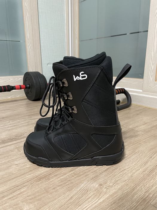Сноубордические ботинки