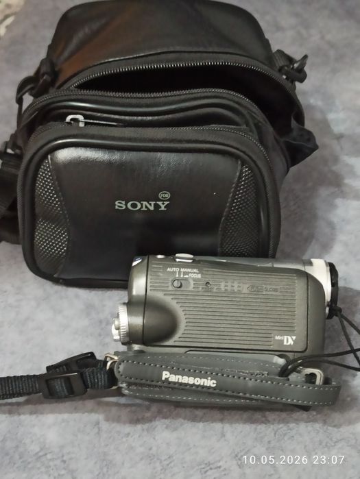 Продам японскую камеру Panasonic NV-GS25