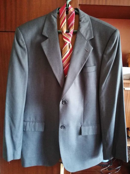 За Вас абитуриенти, НАМАЛЕНИЕ.:Мъжки костюм на Парушев