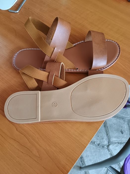 Sandale femei noi mărimea 41