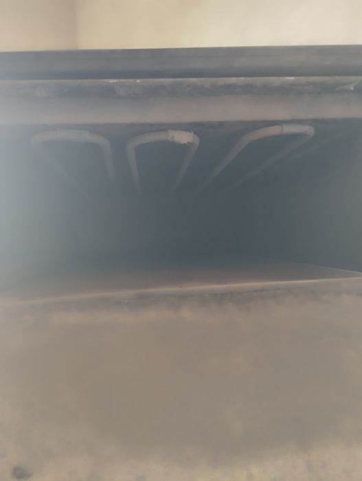 Духовка сотилади!!!