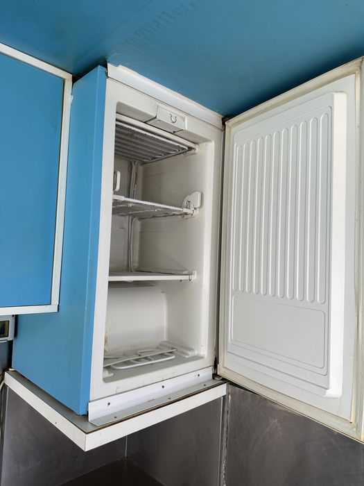 Pret discutabil ,Food truck autorulota imbiss fast food