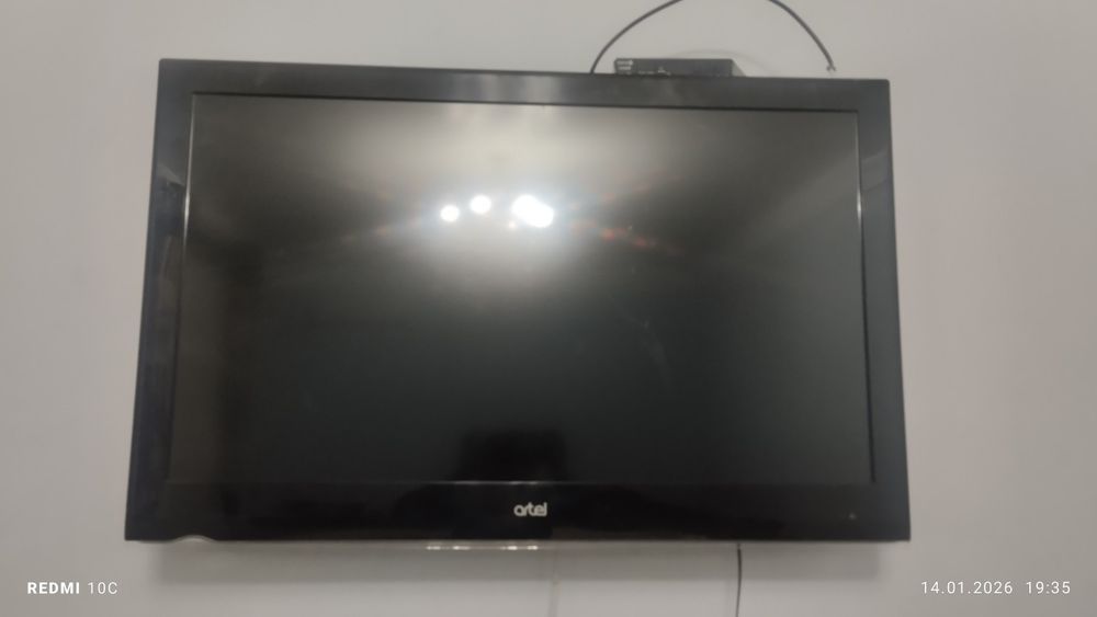 Телевизор  ARTEL43