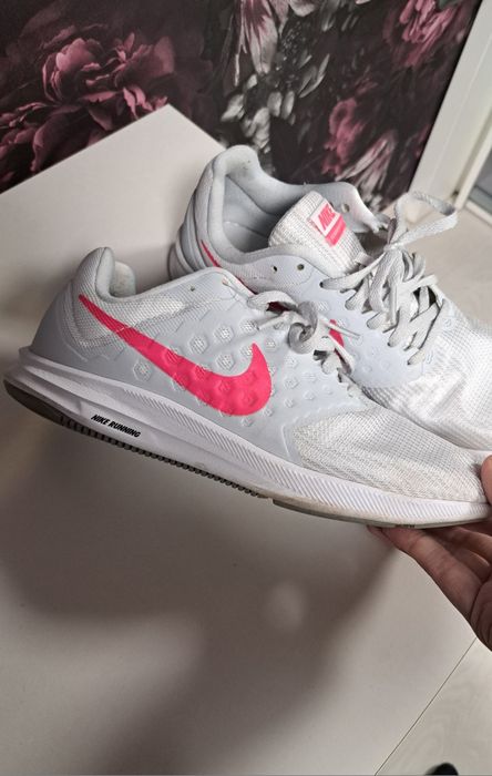 Дамски маратонки