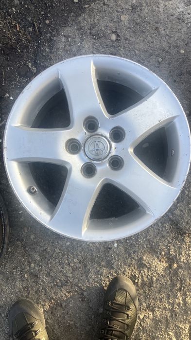 Диски от камри 35 оригинал