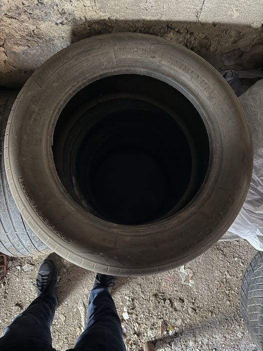 Продам шины 215/55 r16