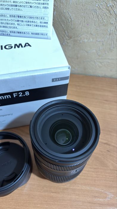 Sigma 28-70mm f/2.8 Sony