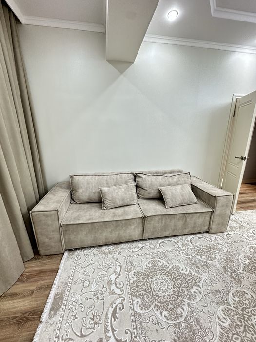 Диван в хорошем состоянии 2,6 м