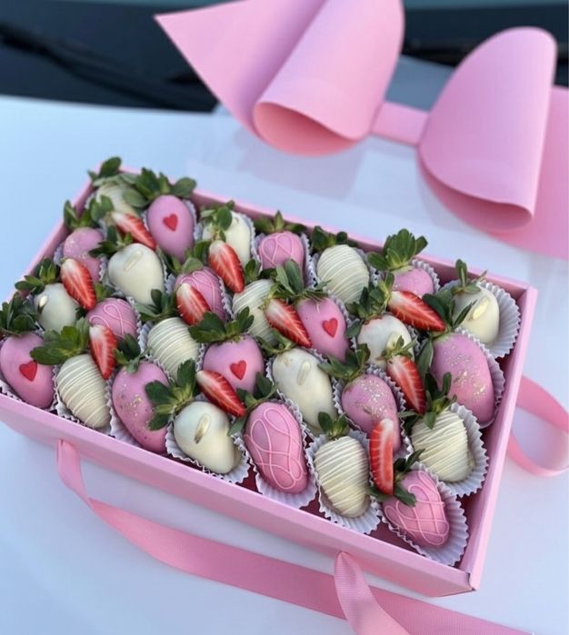 Подарочные коробки для клубник