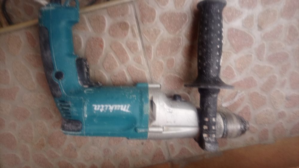 Бормашина Makita dp4011 без ключов патроник