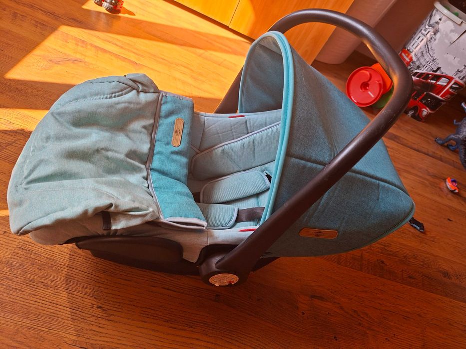 Бебешко столче LORELI