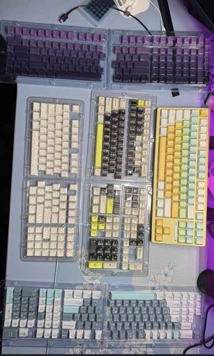 Продам новые кейкапы для клавиатуры Keycaps PBT/Cherry
