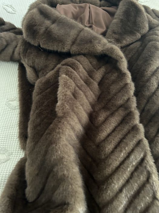 Срочно продам шубу Tior boutique
