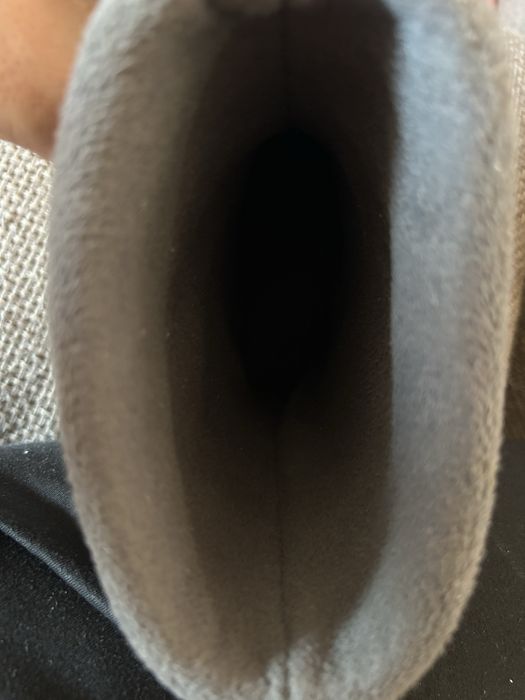 Продам детские резиновые сапоги