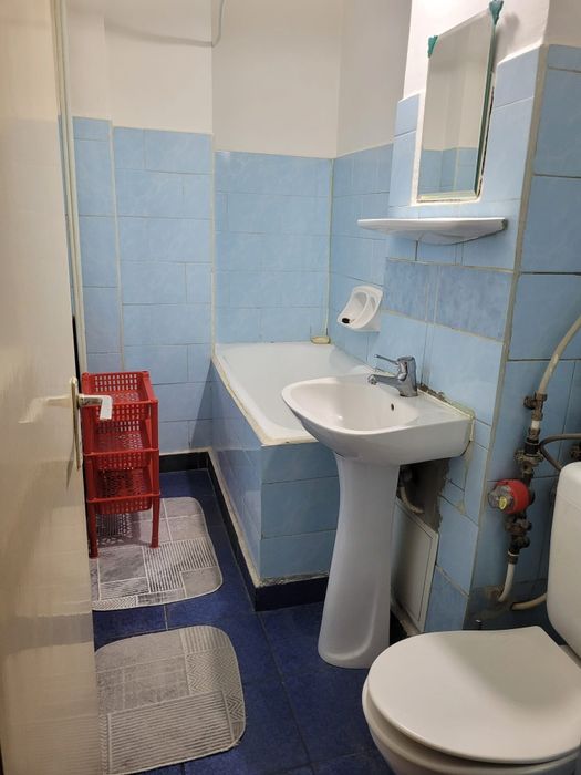 Proprietar – Închiriez garsonieră utilată complet, etaj 2, str. Someșului (vis-a-vis de Kaufland/Penny)