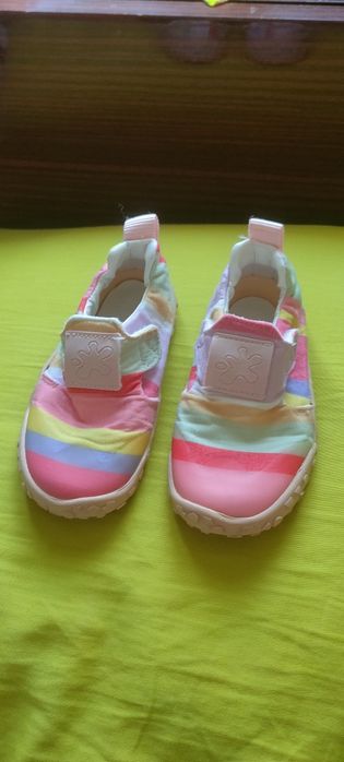 Barefoot friendly обувки за прохождане