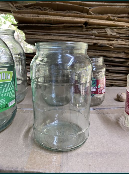 Продам банки  разные