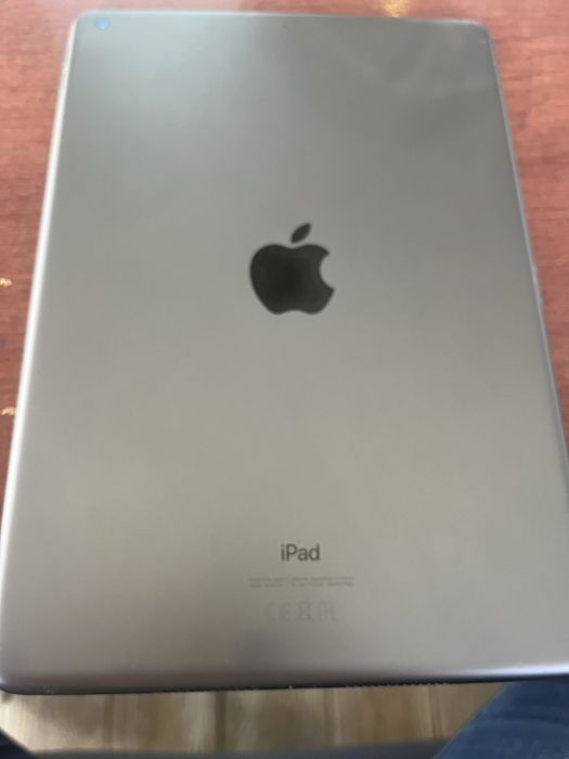 İPad. Почти новый