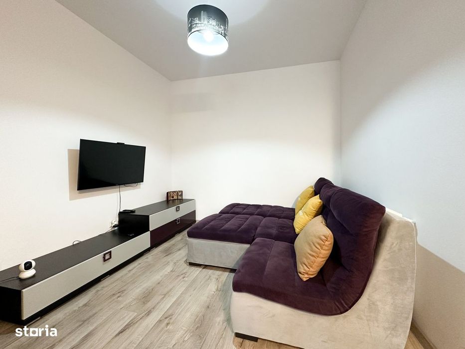 2 camere + boxa + parcare + acces piscina