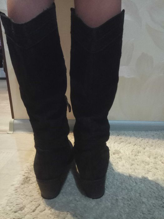 продам женские сапоги