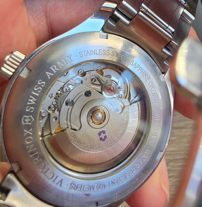 БАРТЕР Victorinox Alliance MECHANICAL ETA Caliber 2824-2