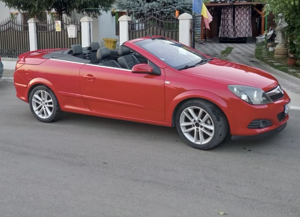 Opel Astra H  Twintop