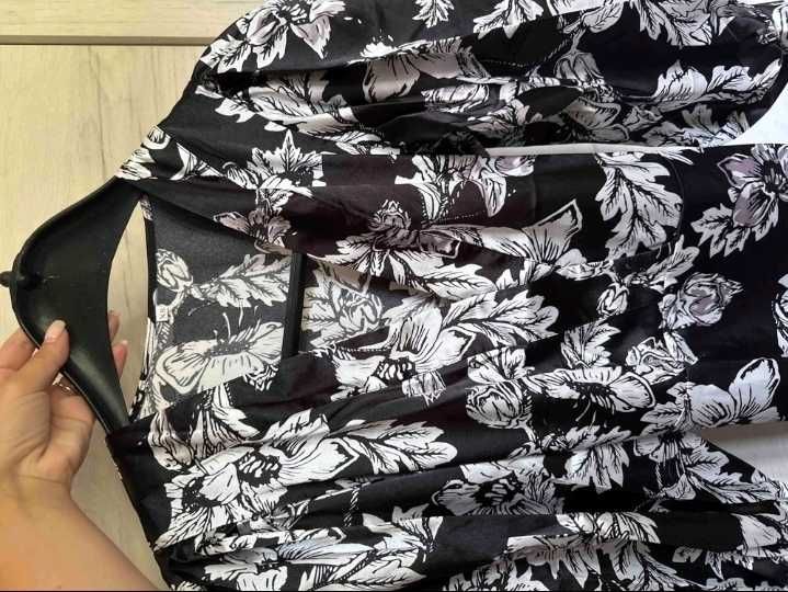 Rochie cu imprimeu floral