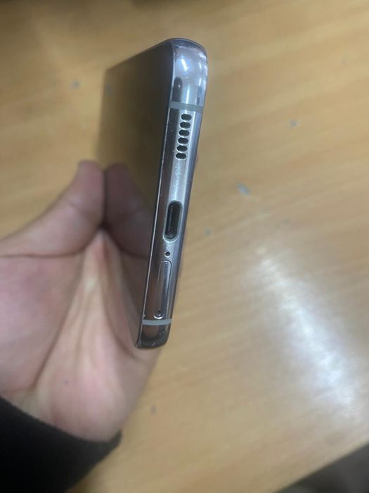 Samsung galaxy s22 plus 256g 16