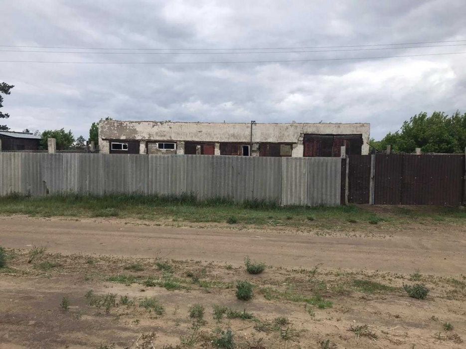 Продам гаражи в селе Башмачное .