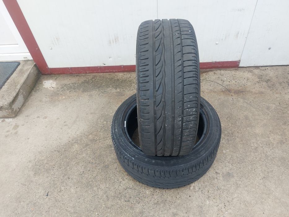135 lei bucata! Doua anvelope de vara 225 45 r17 Bridgestone! 7 mm