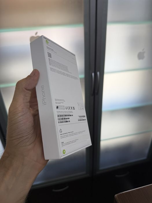 Vand Iphone 17 Pro Max 1 Tb Silver Nou(Sigilat)