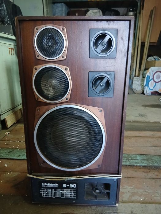 Продам колонку S-90