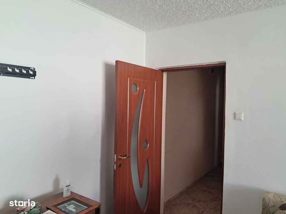 Feldioara - strada Brazilor, Apartament cu 2 camere decomandat - 52 mp