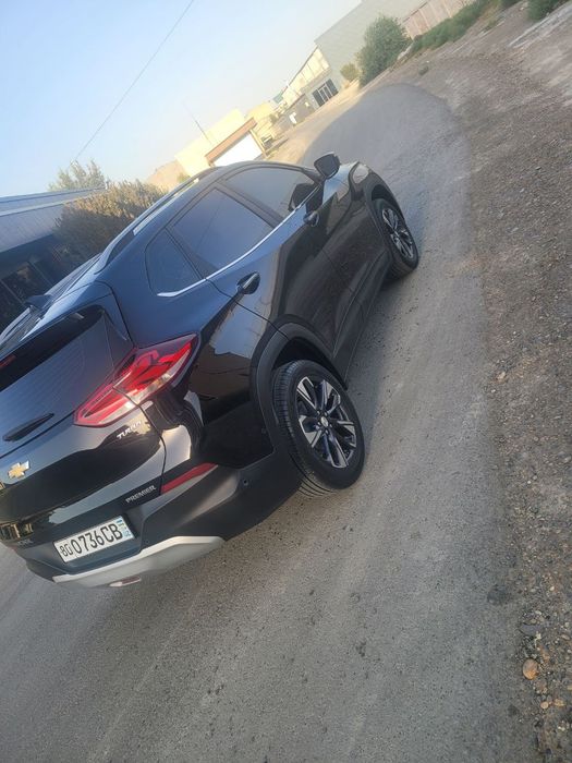 Tracker  premier 2023