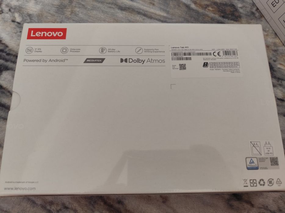 Vând tableta Lenovo tab M11 cu pix ,sigilata