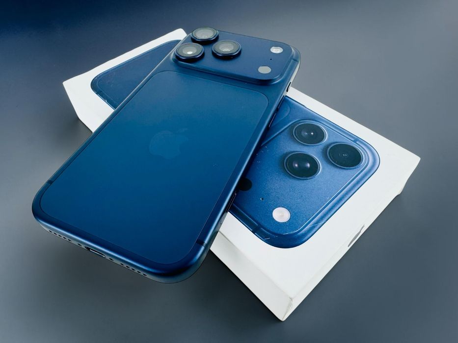 Apple iPhone 17 Pro Max 256GB Blue 100% Батерия! Гаранция!