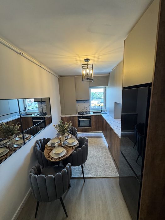 Inchiriez apt 2 camere decomandat Brazda