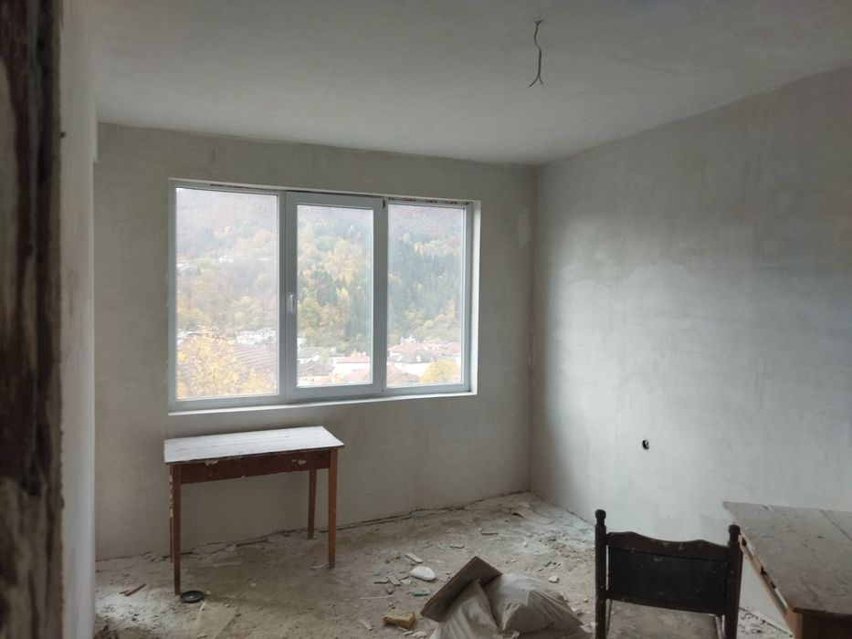 Продава се Етаж от къща в Смолян, Горно Райково - 152 кв.м за 852 €/кв.м - Снимка #1